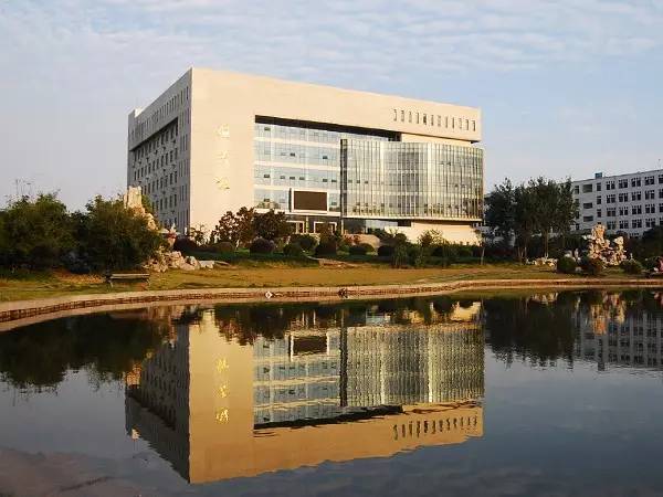 安徽農業大學是幾本_2015安徽工程大學是幾本_安徽財經大學函授高起本