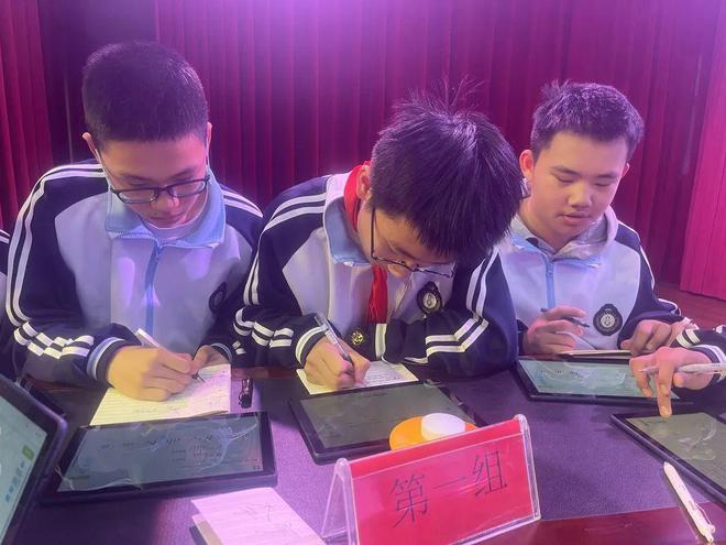 師范學(xué)校及錄取分?jǐn)?shù)線_2021師范學(xué)校錄取分?jǐn)?shù)_2024年山東師范大學(xué)附屬中學(xué)錄取分?jǐn)?shù)線（所有專業(yè)分?jǐn)?shù)線一覽表公布）