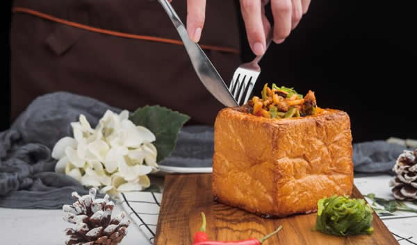 西餐培訓(xùn)速成班(短期學(xué)西餐要多少錢)