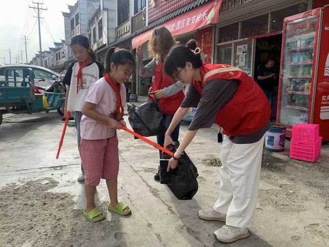 滁州職業技術學院 少先隊實踐營 團團帶隊_滁州技術學院