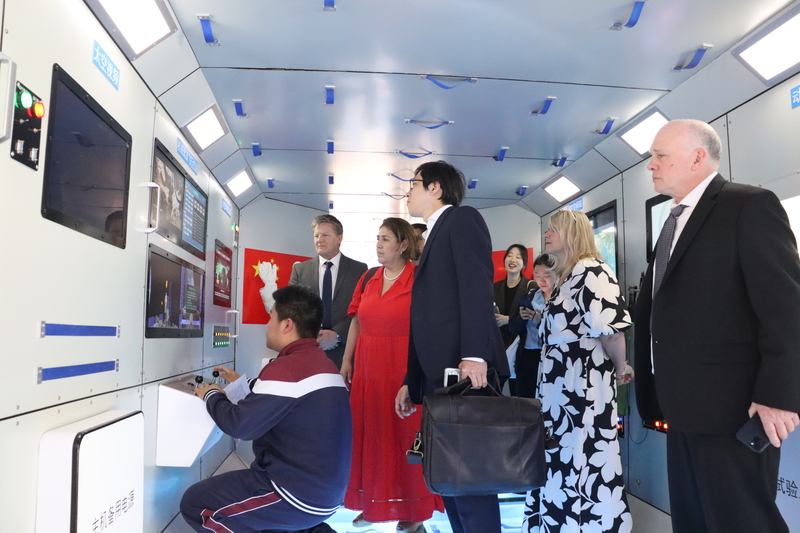 揚州樹人學校官網(wǎng)_肯特揚州姐妹城市合作_樹人學校肯特市交流