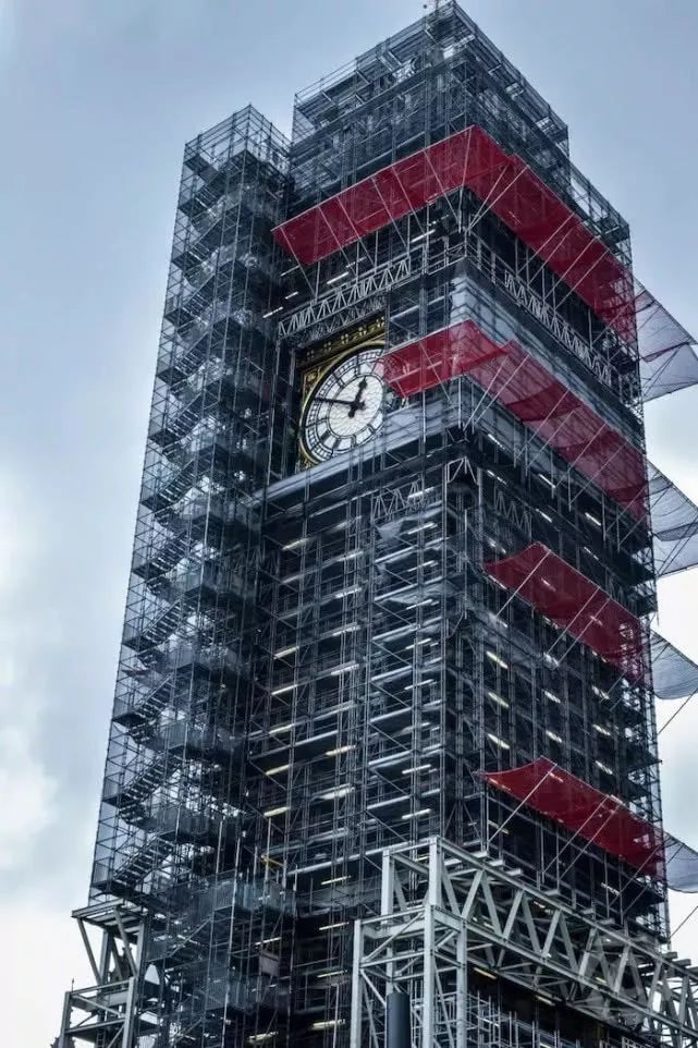 英國(guó)大本鐘時(shí)隔5年再敲響_大本鐘皇家藍(lán)表盤(pán)翻新_大本鐘修繕工程